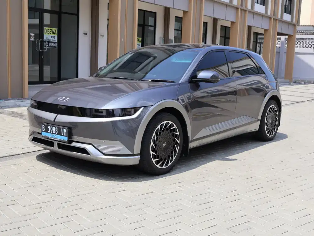 Hyundai Ioniq 5 Signature Long Range KM 37 rb Grey
