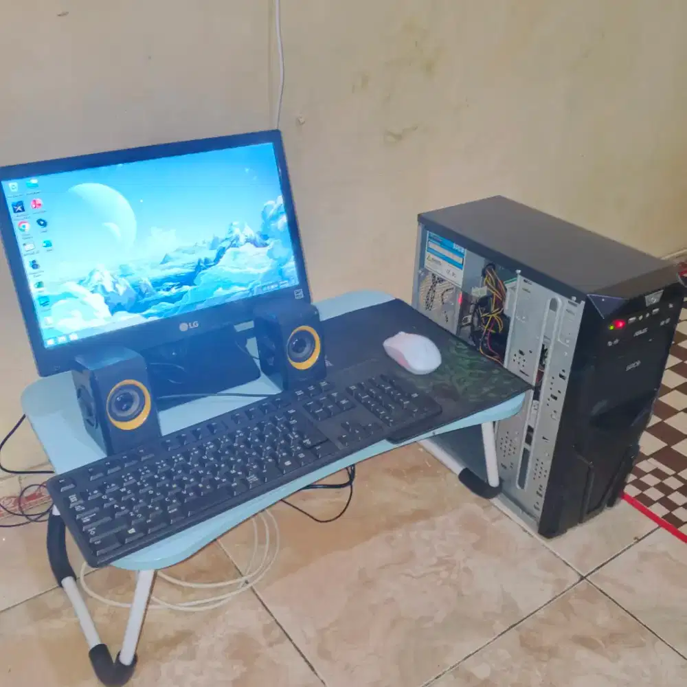 Komputer tinggal pake satu set