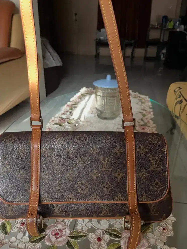 Tas Louis Vuitton