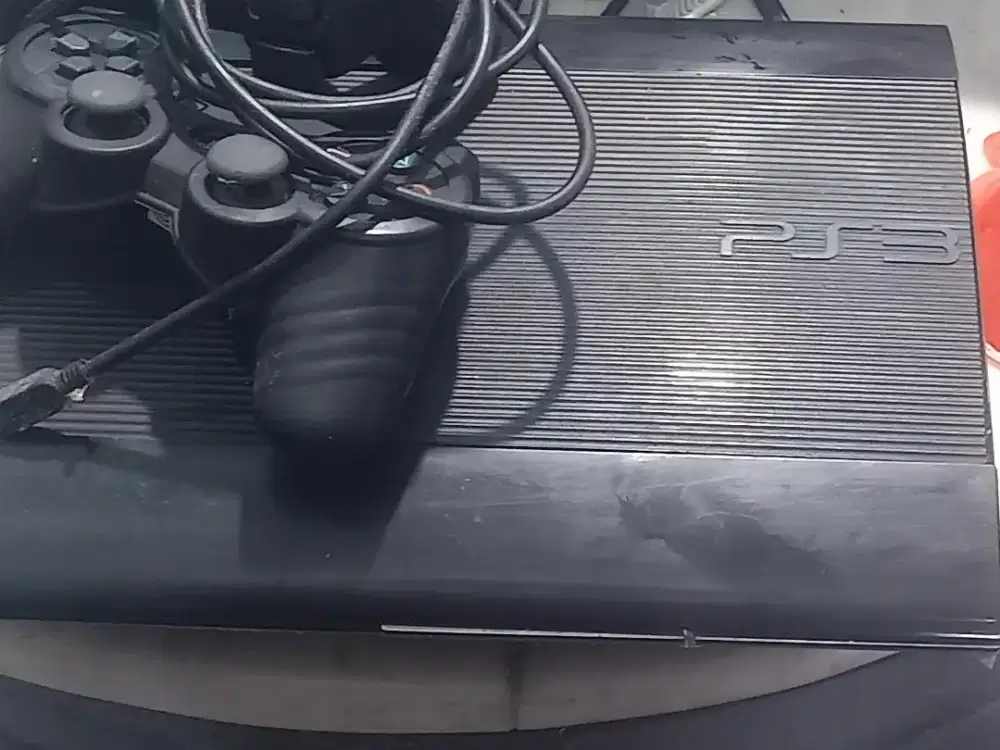 PS3. HDD 500 gb , bonus 2 stick.Nego.