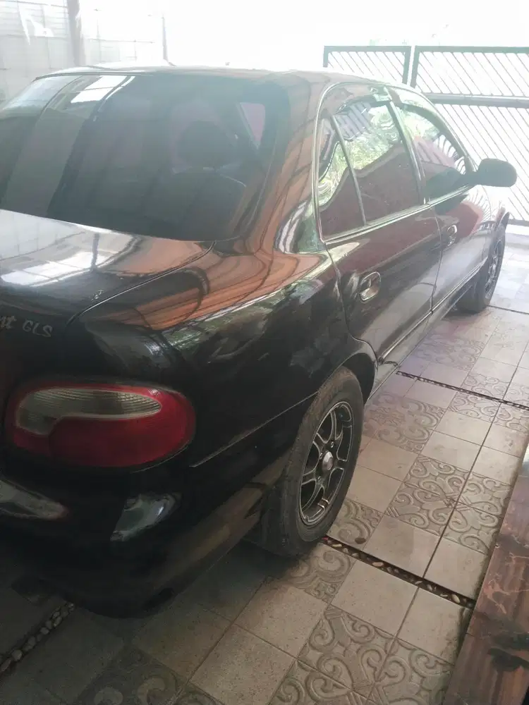 Hyundai Accent 2000 Bensin