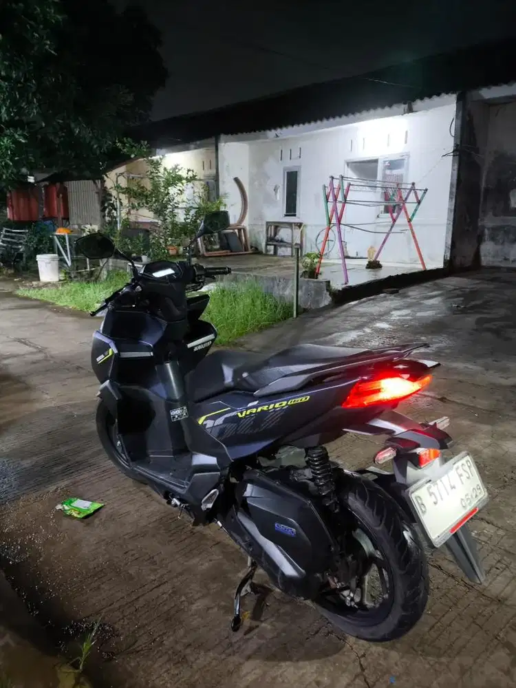 VARIO 160 tahun 2024 second
