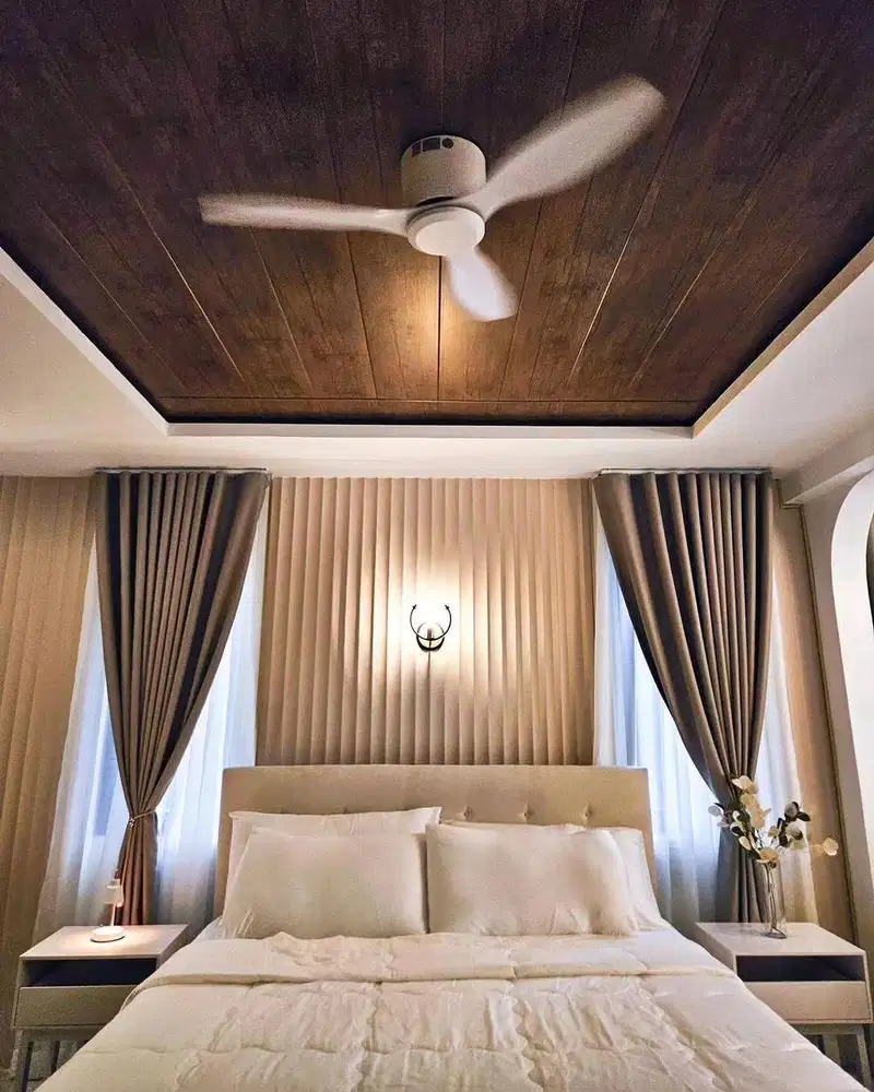 Gorden Vitrase Sekat Ruangan Klinik Roller Vertikal Blinds Krey Kayu