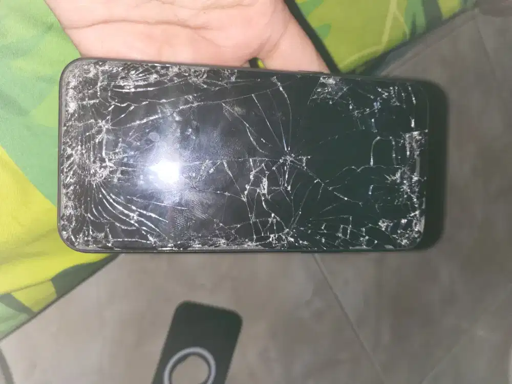 Iphone 11 pro ram 4