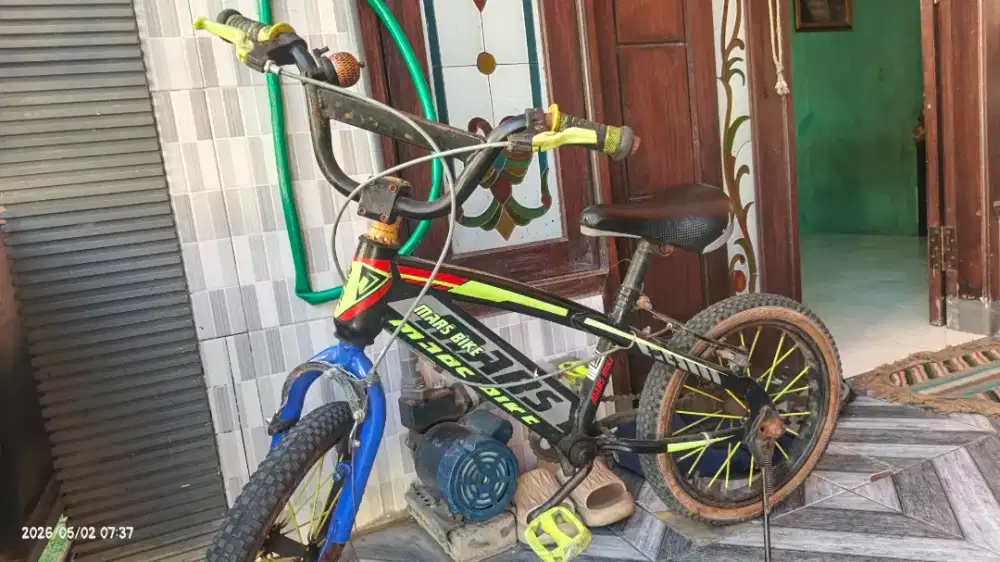 Sepeda anak ukuran 18