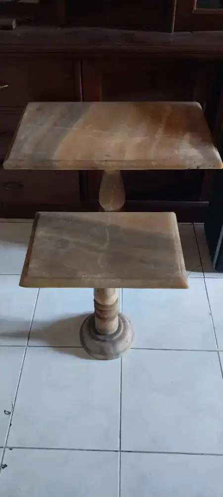 Meja Sudut Full Marmer