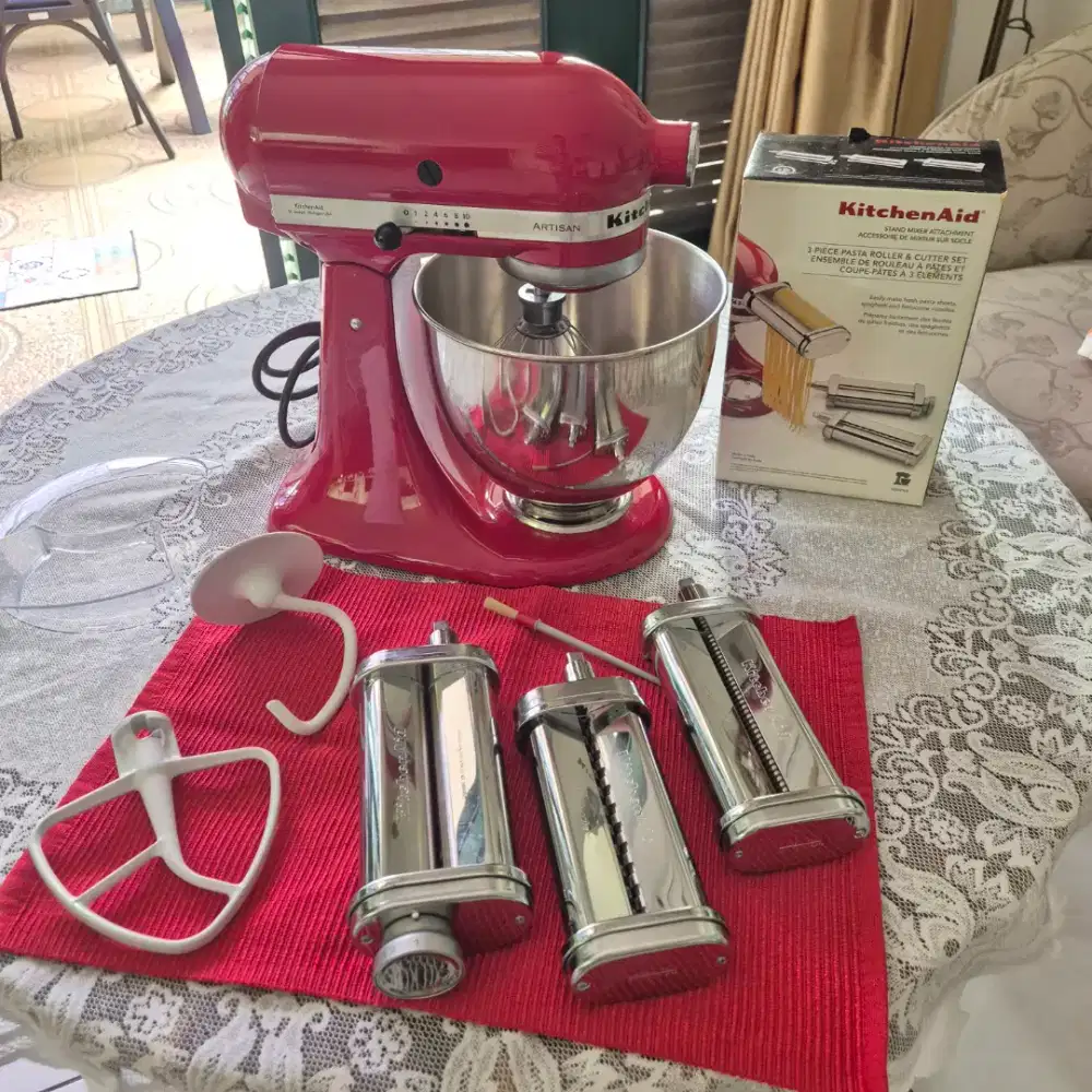 KitchenAid Stand Mixer + Aksesoris