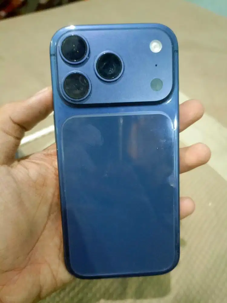 DIJUAL IP 17 PRO 256GB NAVY GARANSI DIGIMAP