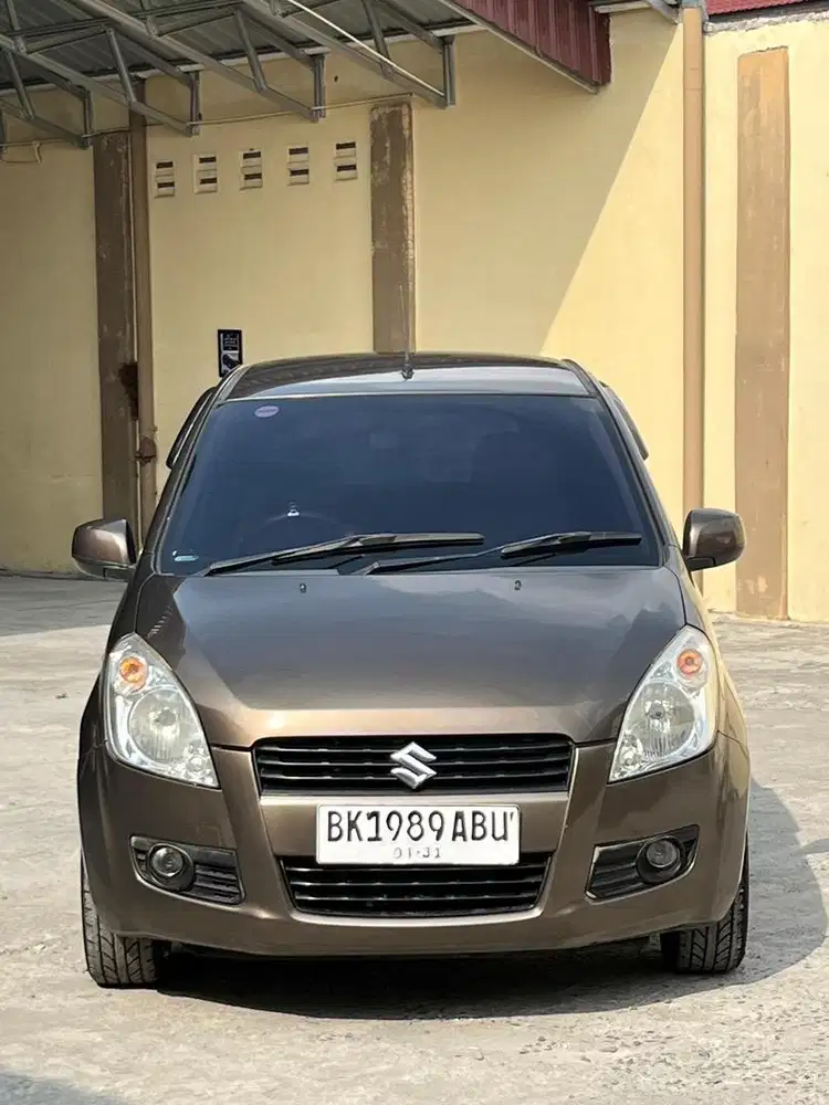 Suzuki splash GL manual 2010