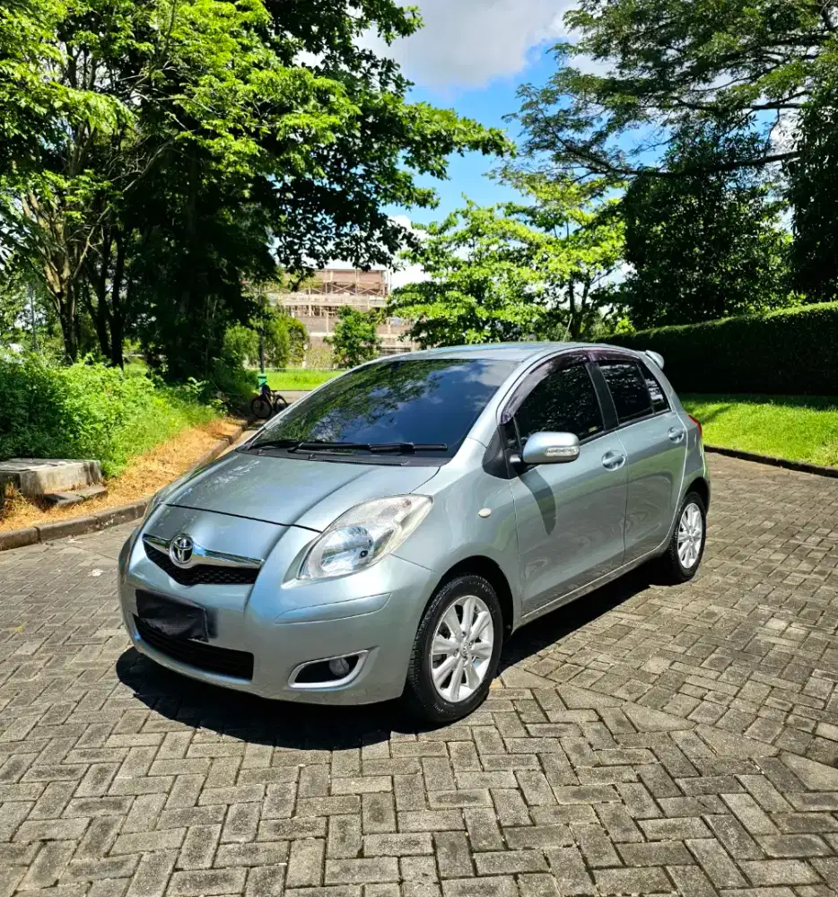 (DP 18JT) YARIS J MT 2009 TERMURAH