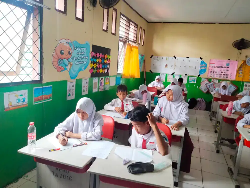 Guru Les privat, Guru ngaji dan guru rebana