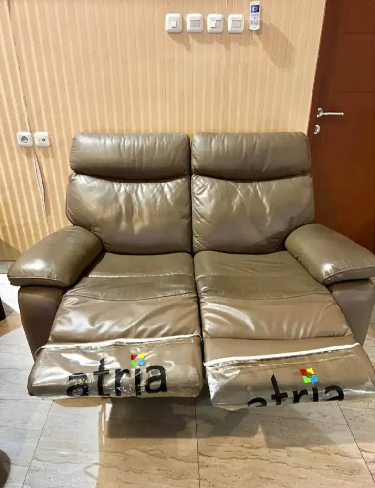 Sofa recliner Atria 2 seat. Like new