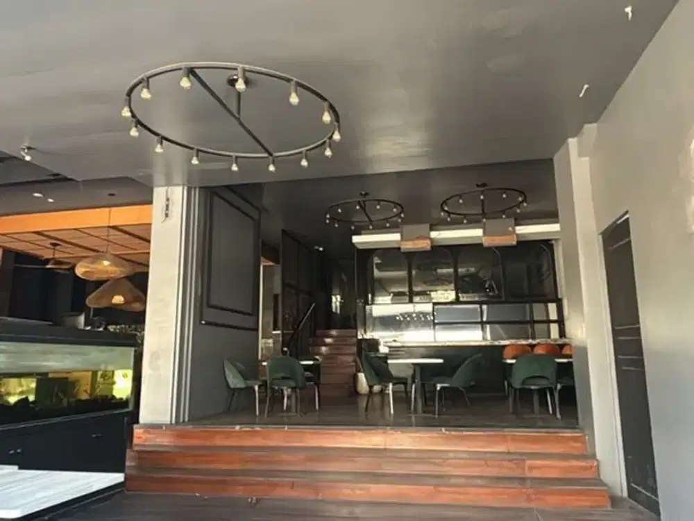 Ex Restoran Aktif Disewakan, di Area Premium Petitenget Seminyak