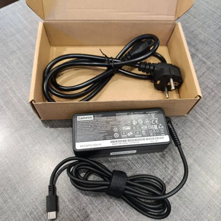 Adaptor Charger Lenovo Type C 65W cocok Laptop Acer Asus Axioo DELL HP