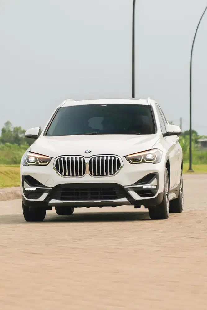 BMW X1 F48 Xline LCI 2021 Facelift Panoramic