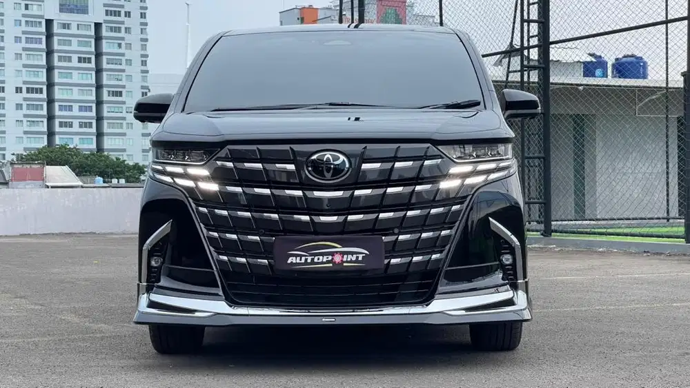 Toyota alphard 2.5 hev modelista 2024