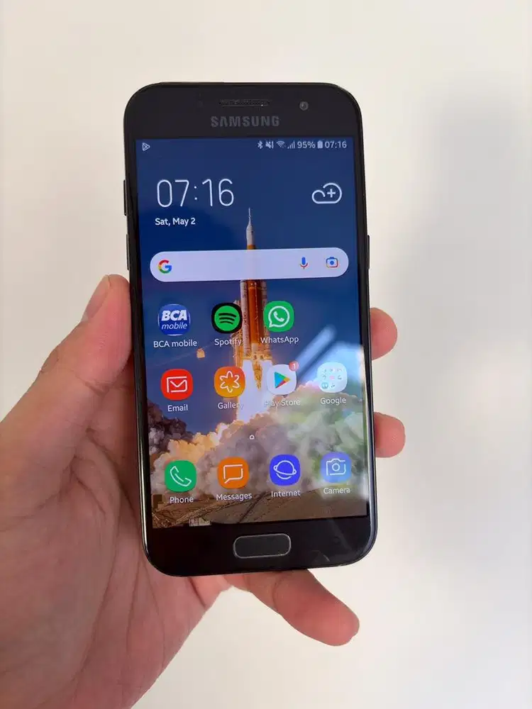 Samsung A3 2017 Kolektor Item