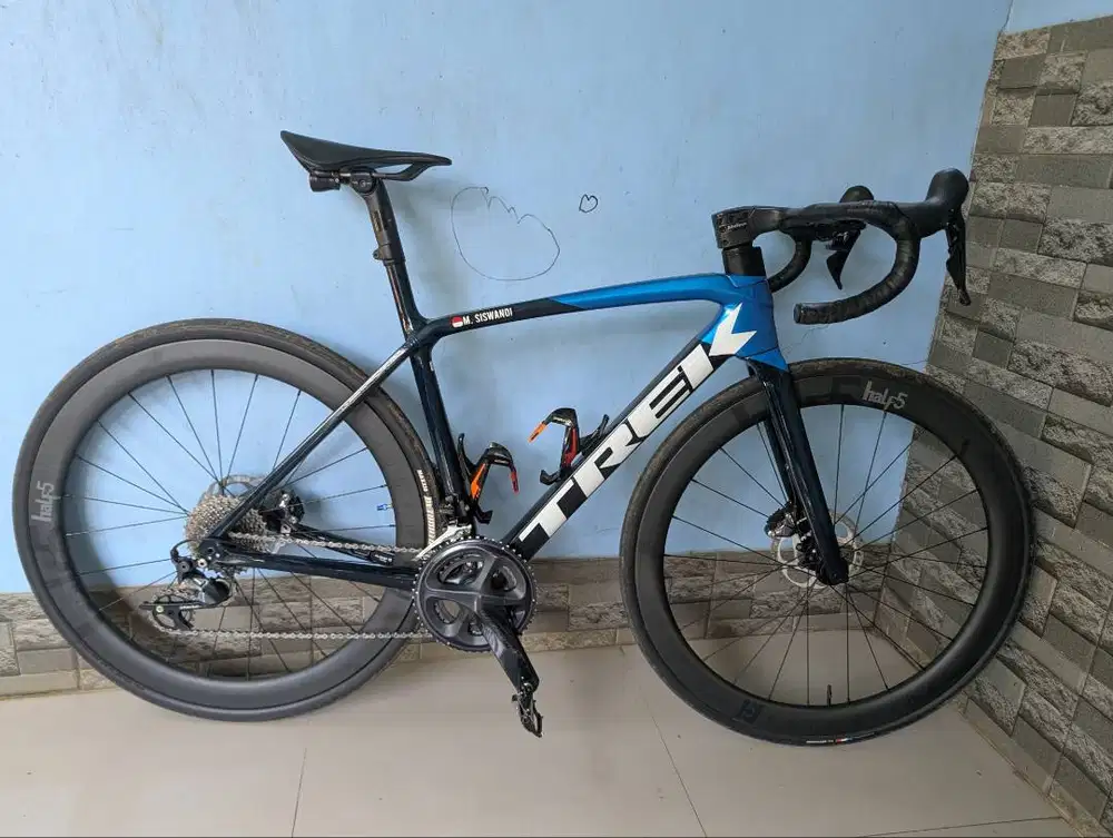 Trek Emonda SL 5 Size 52