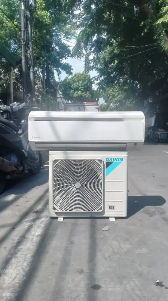 AC Daikin Malaysia 1 Pk R 32 second