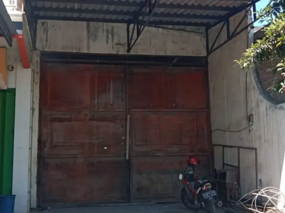 gudang dijual phyrus biru driyorejo gresik