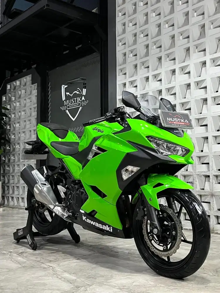 KAWASAKI NINJA FI OLD 2018 - Chintia Mustika