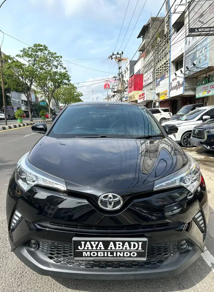Toyota CHR 1.8 Bensin AT 2018