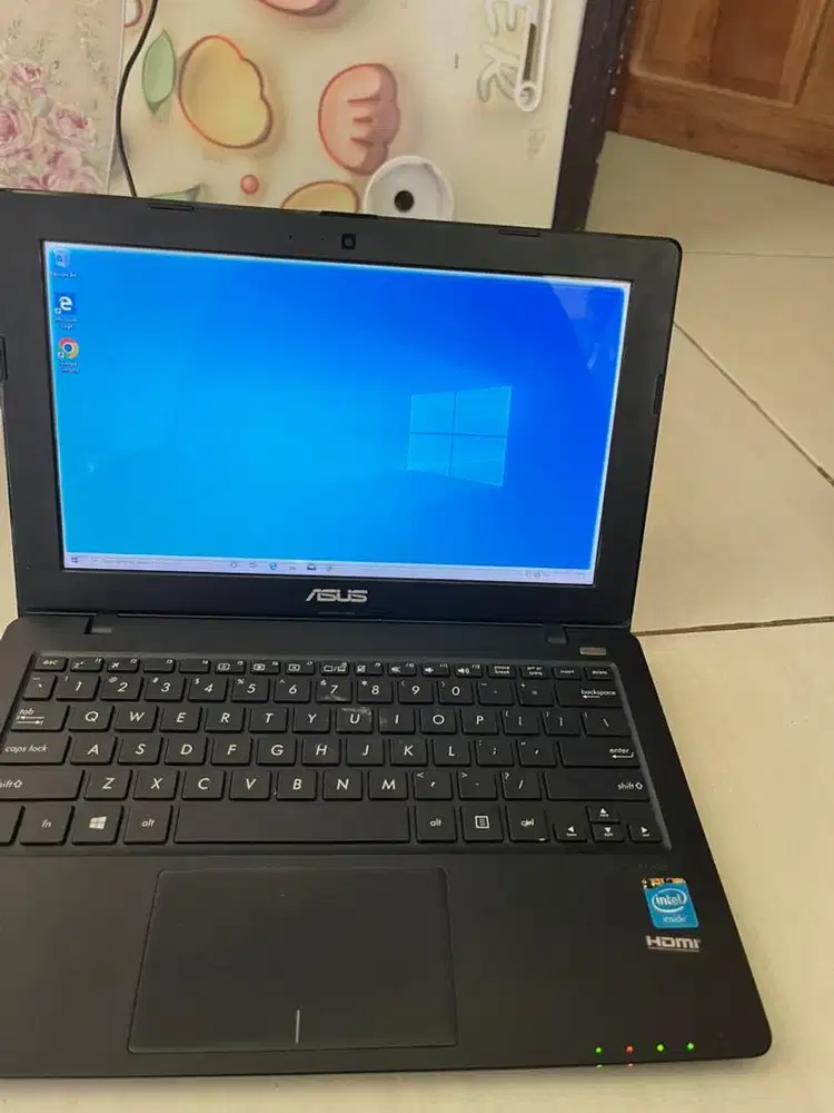 Laptop asus notebook kelengkapan ada