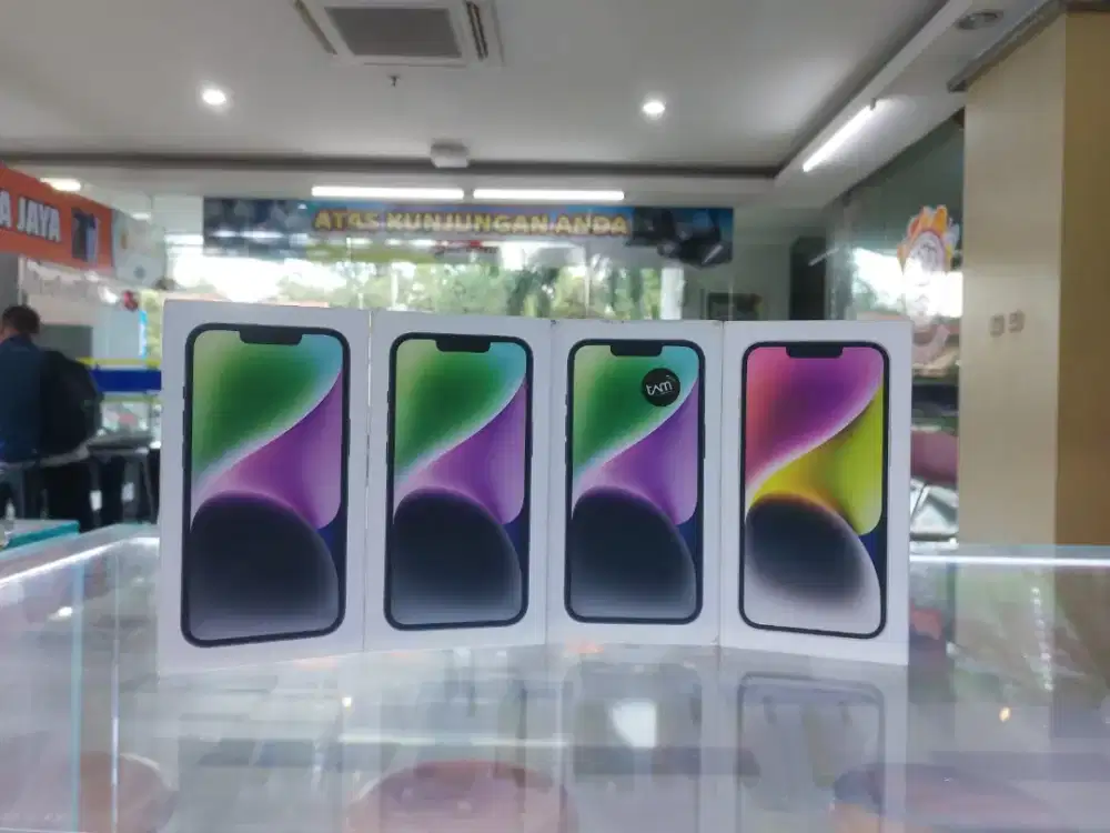 iPhone 14 BNIB garansi resmi tAm iBox gdn Blibli