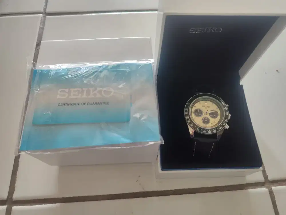 Jual jam tangan..