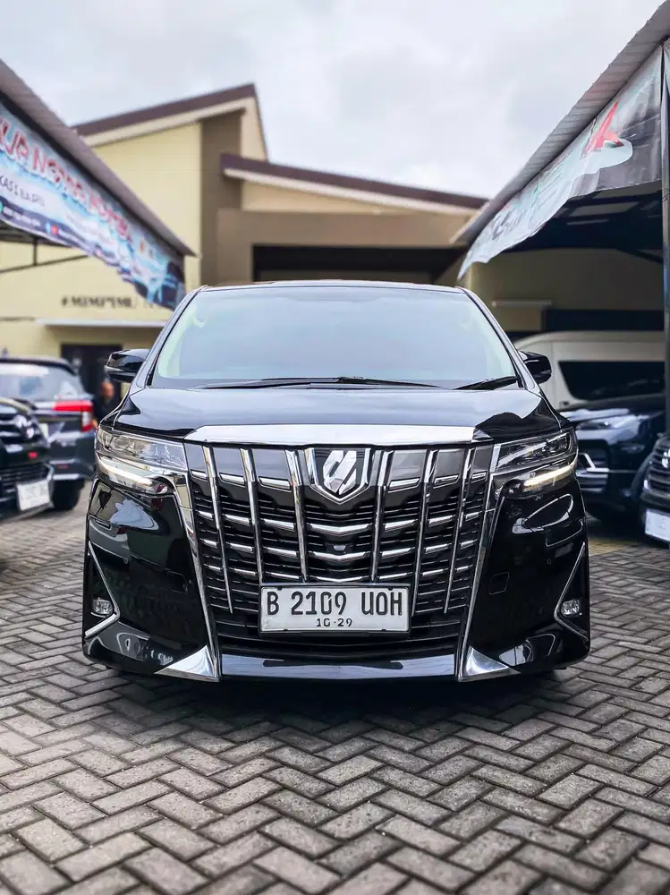 Alphard 2.5 G CVT 2019 Hitam