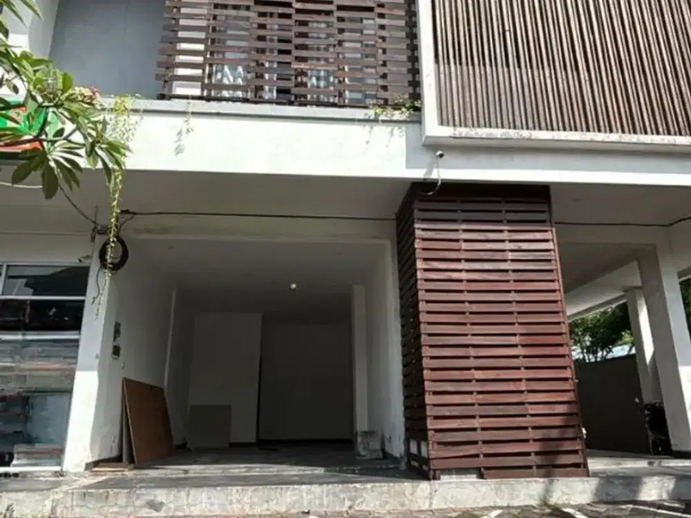 Ruko 1 Lantai Lokasi Premium Disewakan, di Area Berawa, Canggu