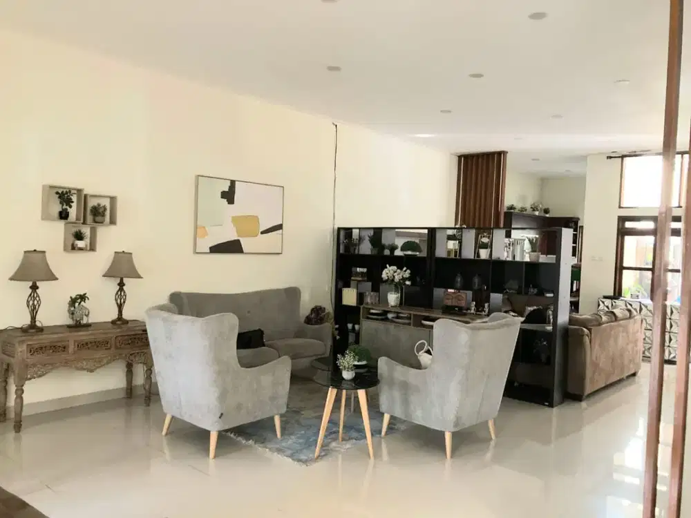 Dijual Rumah Hommy 2 Lantai Siap huni Lokasi Strategis Dekat Global Jaya School di Sektor 9 Bintaro Pu-15569