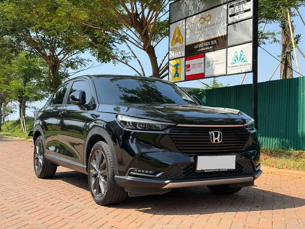 (CASH) Honda HRV SE NIK 2022 Hitam Pemilik Langsung