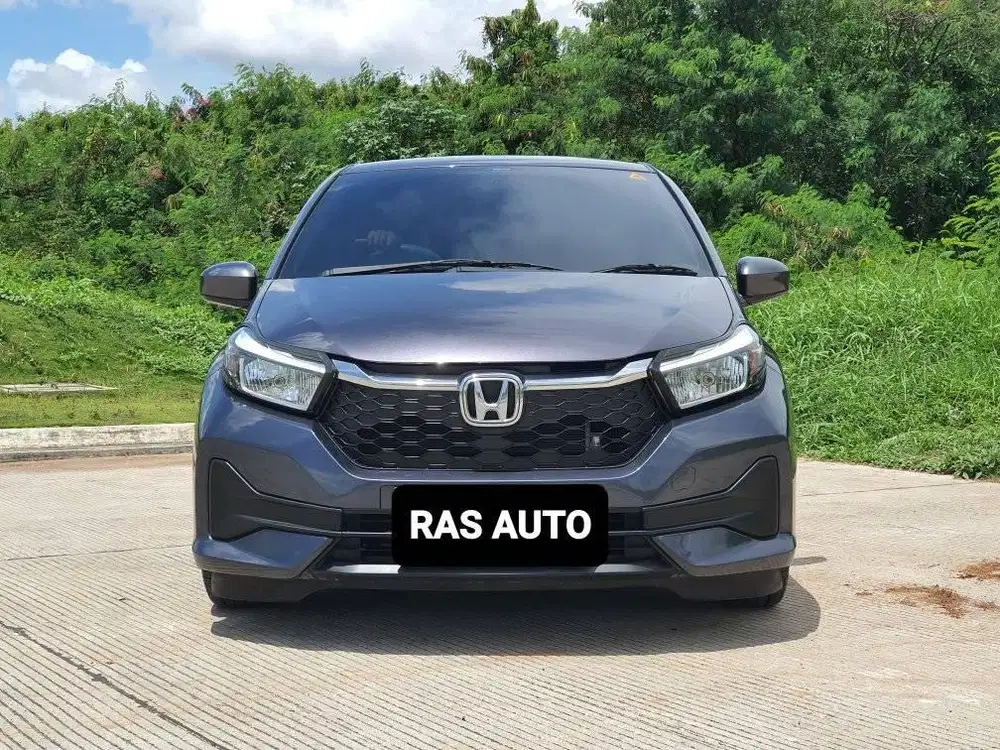 KM 2900  Honda New Brio Satya 1.2 E AT 2024 Abu