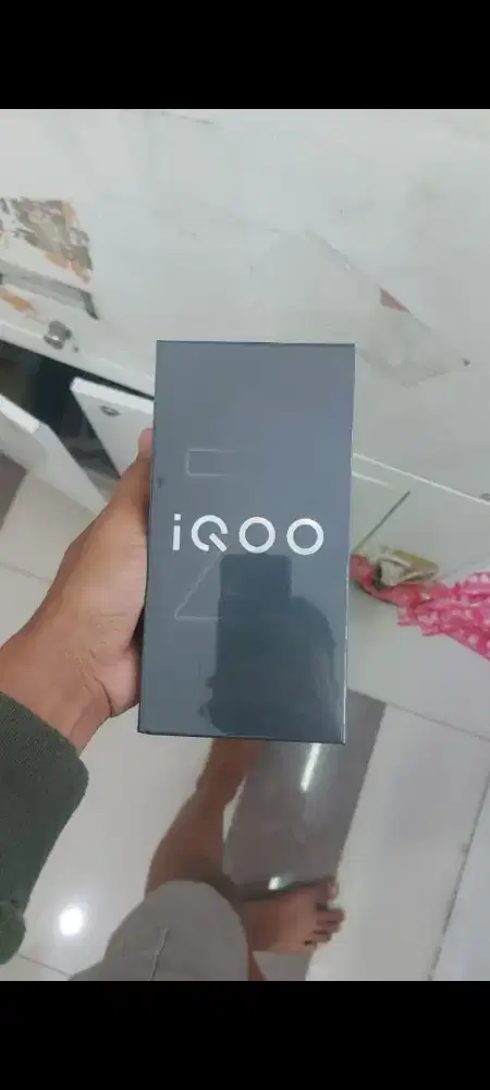 Vivo iqoo Z10 5G 256gb ram 8gb dan8/128 layar lengkung