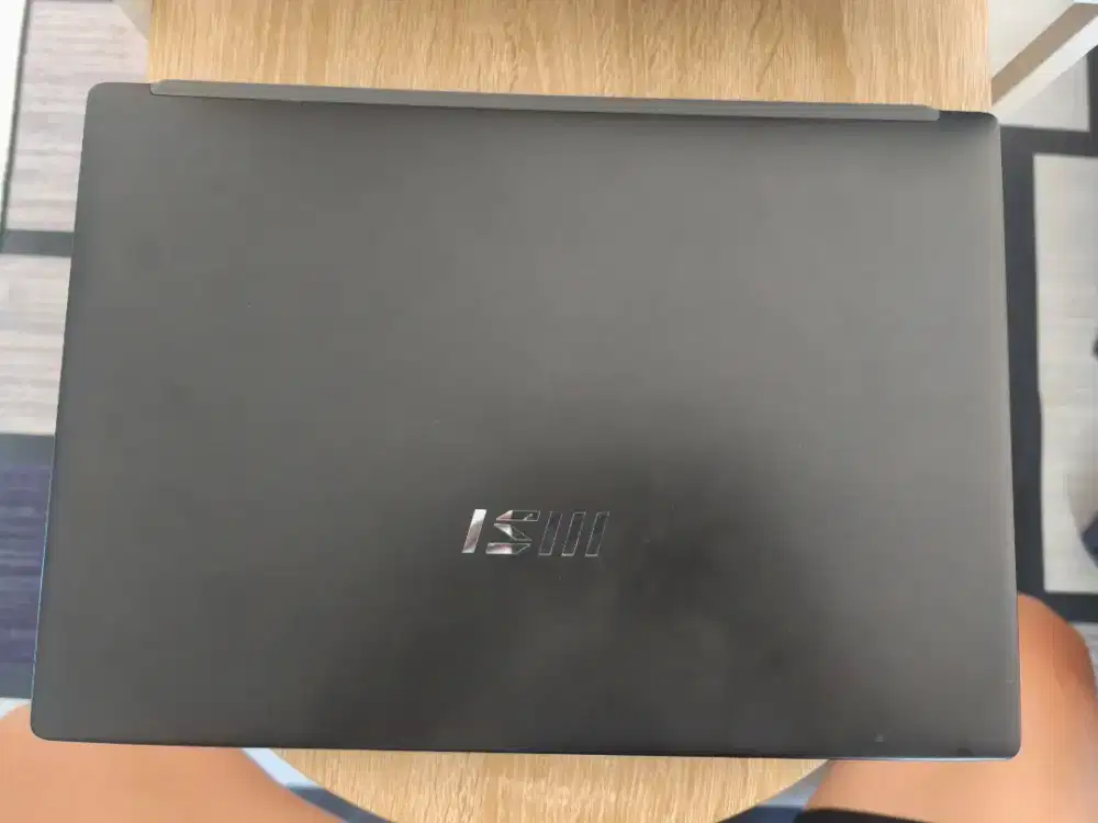 Laptop MSI 14 C12MU