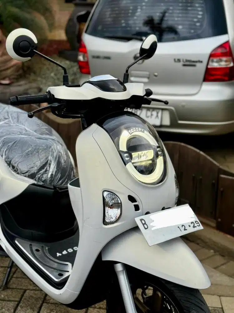 KM 800! SCOOPY PRESTIGE 2024 PAJAK BULAN 12-2025 W PUTIH FAVORIT