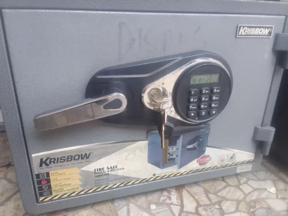Jual murah brankas untuk keamanan dokumen penting anda