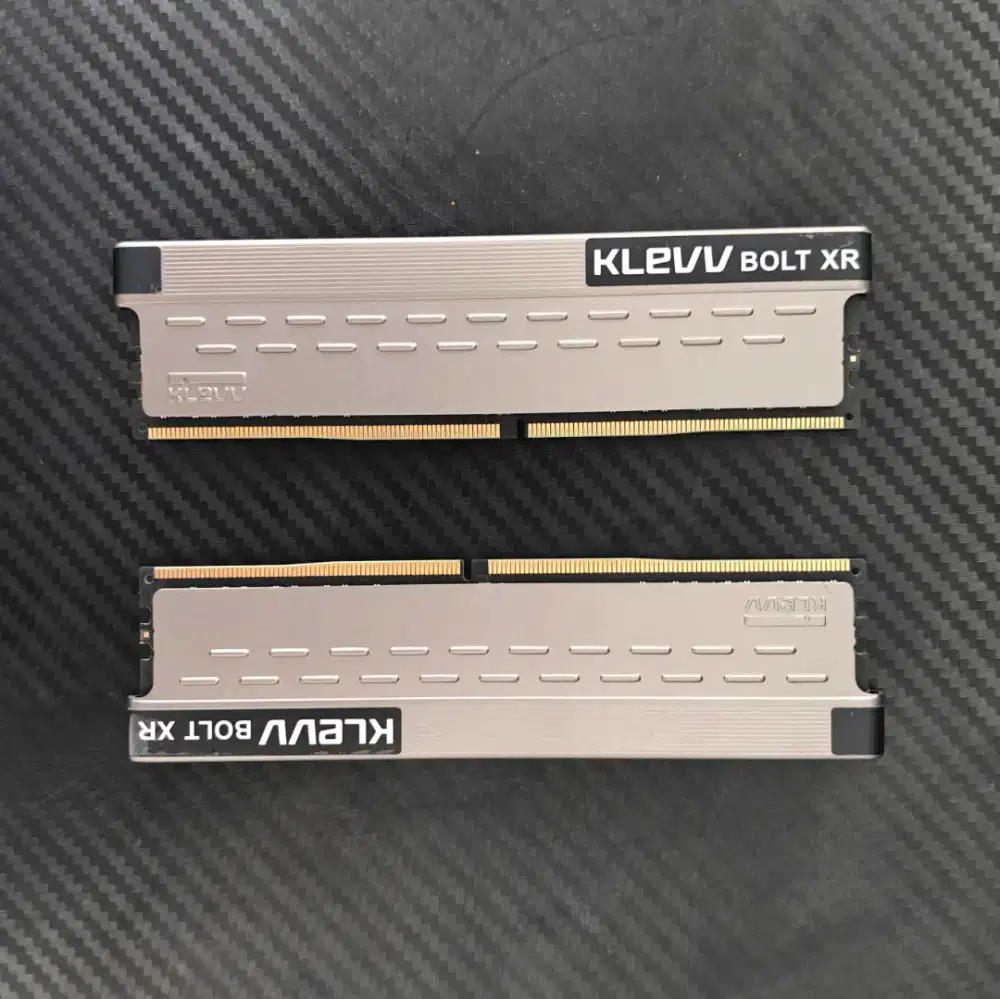 KLEVV BOLT XR KIT 2×8GB