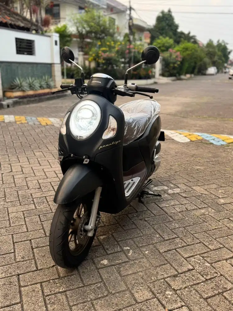 KM 720 Perak! Honda Scoopy Prestige Keyless 2024 PJak Bln 06.2025