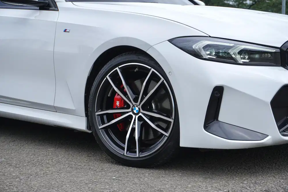 BMW 330i G20 LCI
MSport Pro B48 2024