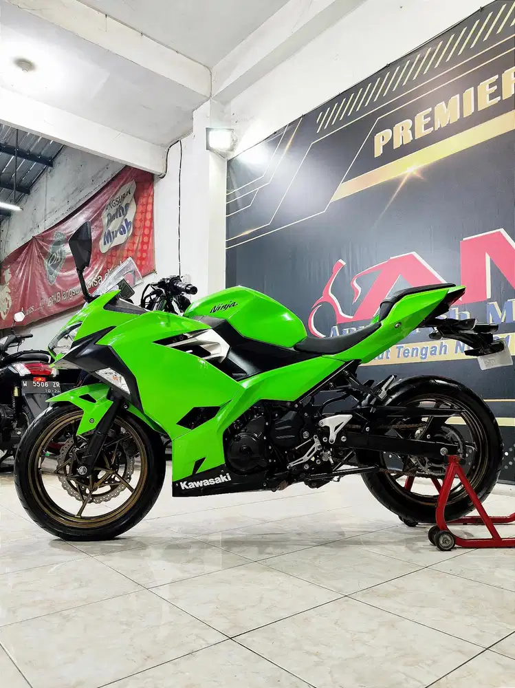 All-new Ninja 250 Hijau favorit dp.5jt saja. Anugerah motor rungkut