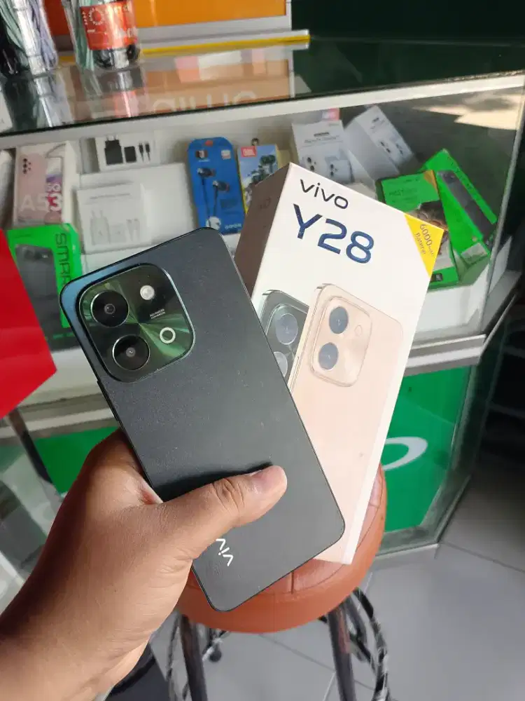 Vivo y28 ram 8/128