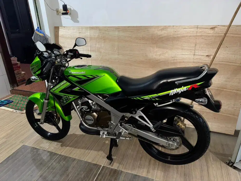 Kawasaki Ninja R 2015