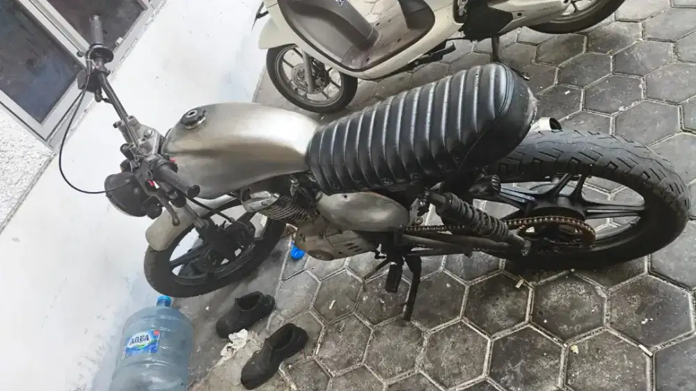 Suzuki thunder 2008