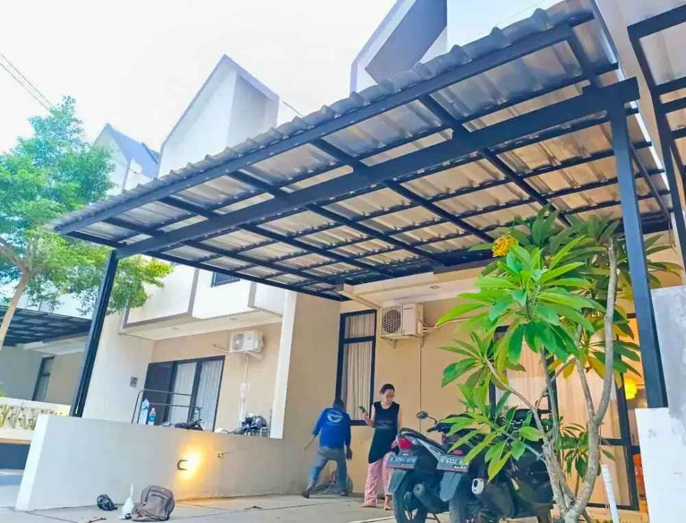 Kanopi baja ringan dan garasi