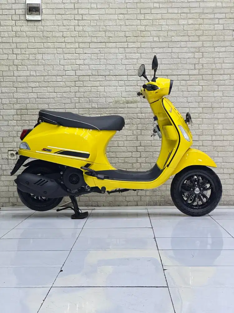 RARE ITEM‼️Vespa S125 Facelift Pmk 2023 Kuning Favorit