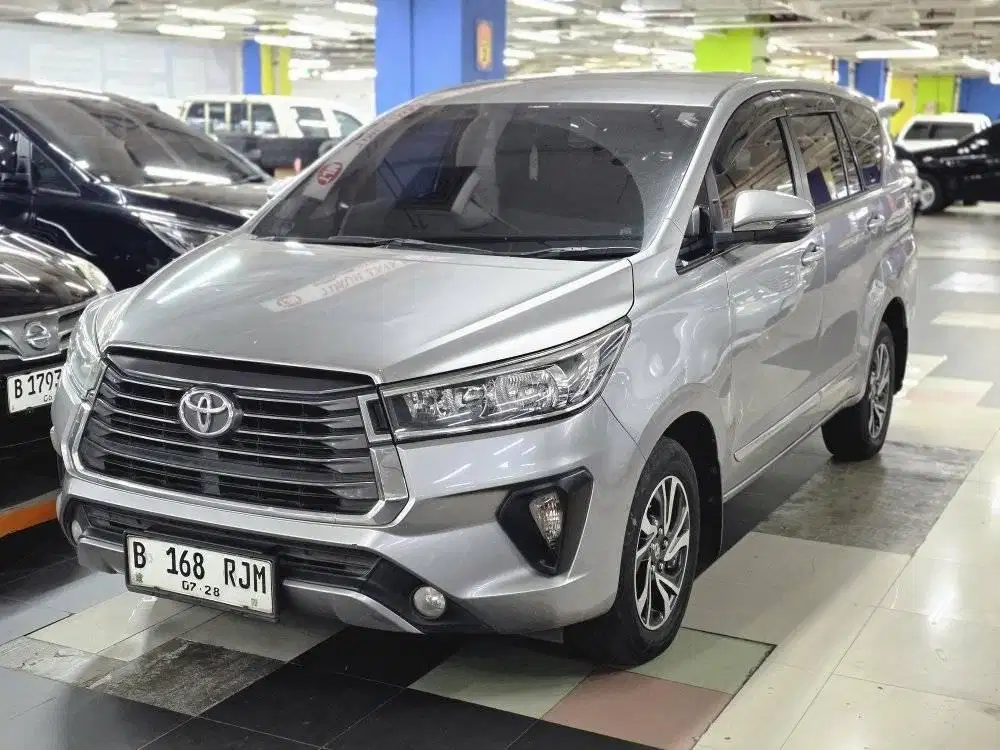 Toyota Innova reborn diesel g matic 2021