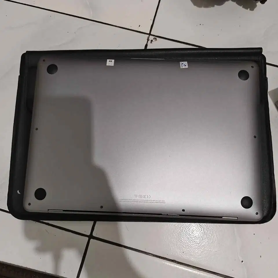 MacBook air m1 128gb silver