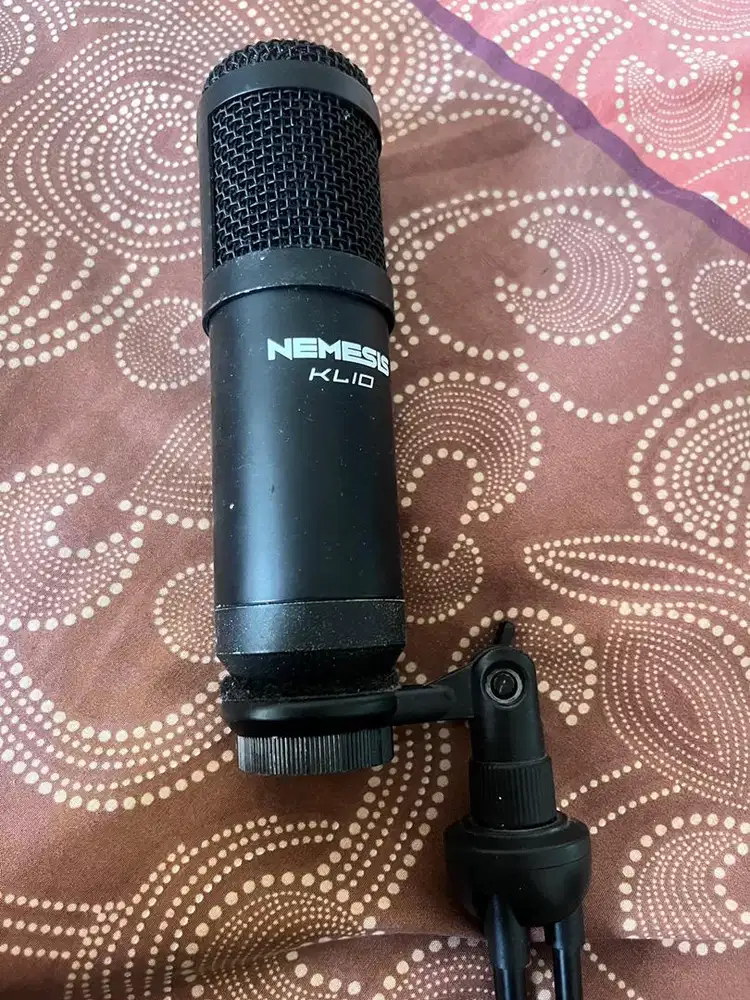 preloved Mic nemesis